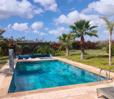 Loudaya Villa | Ezz Dar Marrakech Villa Piscine sans vis a vis Private Pool pour Familles & Couples mariés