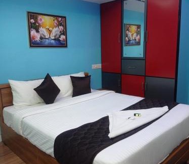 Edapalli Hotel | Ezzanza property