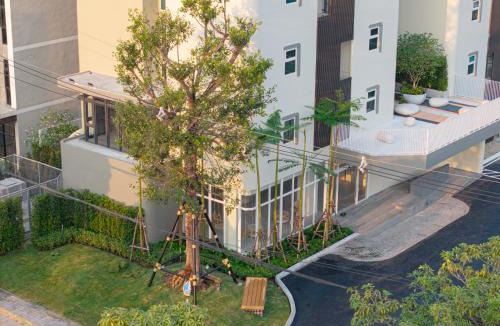 Phitsanulok Hotel | ezzenhotel Phitsanulok
