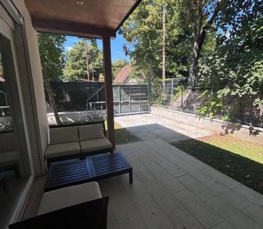 Balatonudvari Apartment | Fövi Inn