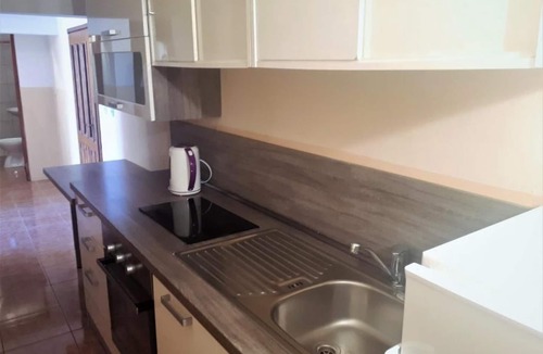 Zubovici Apartment | für 6 Personen ca. 65 m² in Zubovici, Adriaküste Kroatien (Kroatische Inse by Interhome
