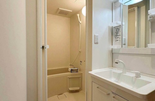 Hiroshima City Centre Apartment | F style namiki Studio Apt Great Location for 6ppl