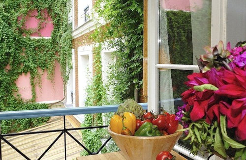 3rd Arrondissement Apartment | F1D Peaceful