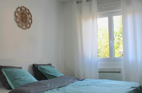 Barbatre Apartment | F2 between Cathedral and Basilica