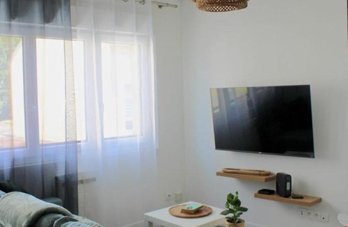 Barbatre Apartment | F2 between Cathedral and Basilica