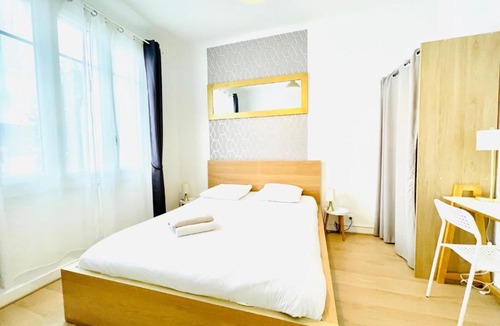 Madeleine-Champ de Mars Apartment | F2 Golden Lounge, Hyper Centre, Parking