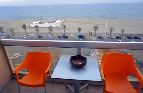 La Cote Radieuse Apartment | F3 standing on the beach, parking, super panoramic 180 ° view, Top position