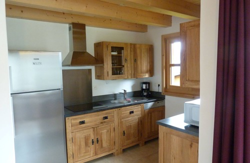 Combloux Ski Chalet | F4 apartment in chalet facing Mont Blanc (pets not allowed)