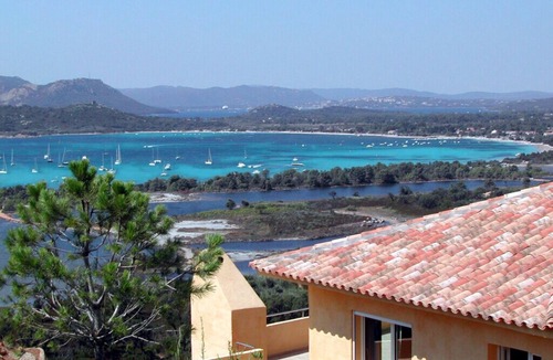 Sainte-Lucie-de-Porto-Vecchio Apartment | F4 Exceptional view on the bay of Saint Cyprien and the gulf of Porto-vecchio