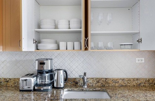 Midtown East Apartment | Fab Murray Hill 1BR w/Elevator & Gym, nr Morgan Library, by Blueground