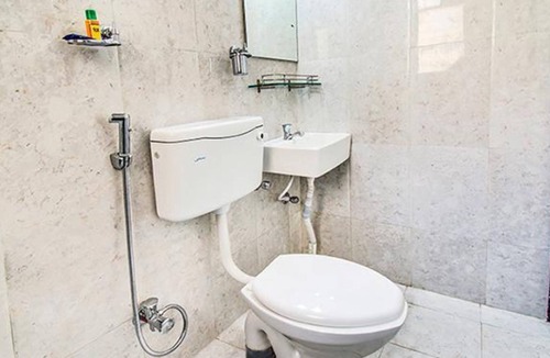 Viman Nagar Hotel | Fabexpress A1 Dalcha
