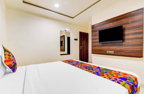 Pimpri - Chinchwad Hotel | FabExpress Abhishek
