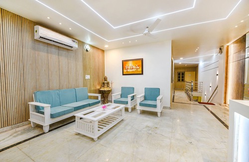 Faridabad Hotel | FabExpress Galaxy II