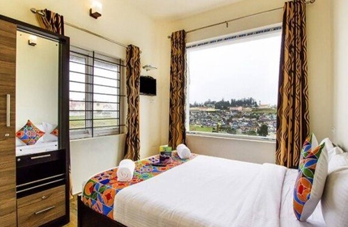 Kandal Hotel | Fabexpress Grand Castle Hill Resorts