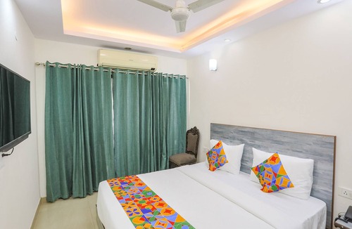 East of Kailash Hotel | Fabexpress Jpm Harshdeep