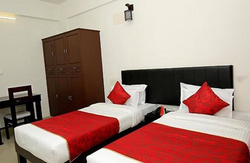 Thiruvananthapuram Hotel | Fabexpress Majestic Le Frank