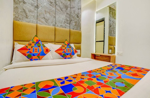 Dongri Hotel | Fabexpress New Deepak