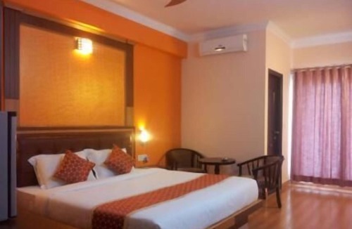 Amritsar Hotel | FabExpress RS Inn