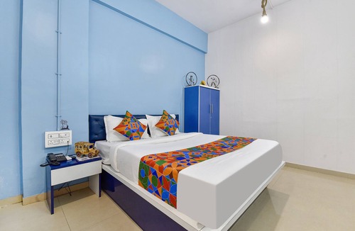 Surat Hotel | Fabexpress Solitaire