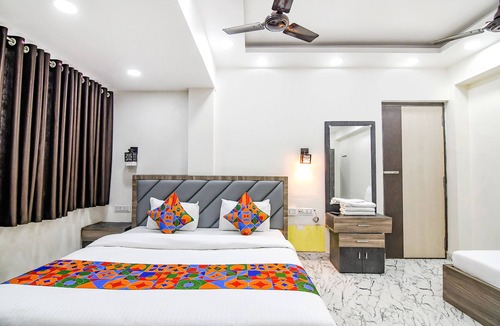 Kolkata Hotel | Fabexpress Sr Royale