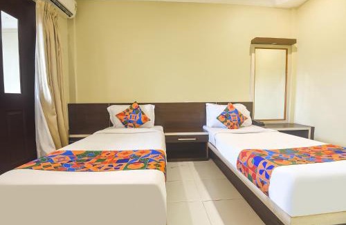 Pajifond Hotel | FabExpress Sunrise