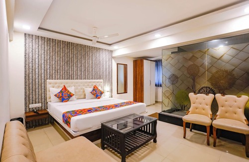 Kolegaon Hotel | Fabhotel Arsh Executive Inn