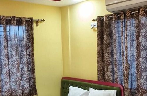 New Town Hotel | Fabhotel Asha Inn