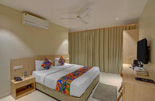 Warangal House | FabHotel Blue Moon