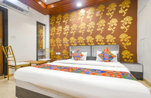 Indore Hotel | FabHotel Dream Paradise