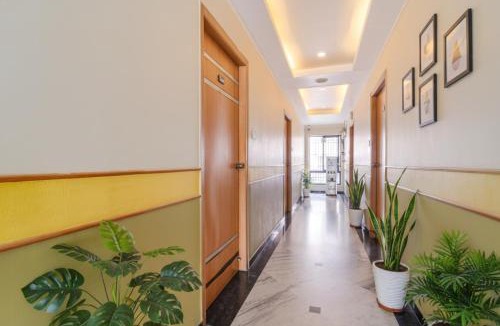 Ram Nagar Hotel | FabHotel ESS Paradise