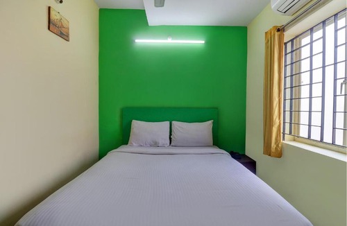 Teynampet Hotel | FabHotel Green Tree Inn