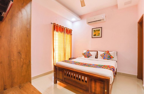 T Nagar Hotel | Fabhotel Hathvik Park