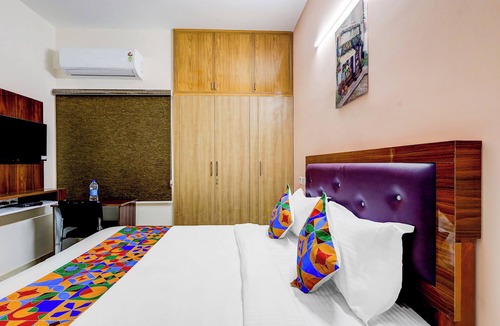 Central Chennai Hotel | FabHotel Home Tree Service Apartment I