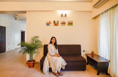 Perambur Purasavakam Hotel | FabHotel Home Tree Service Apartment