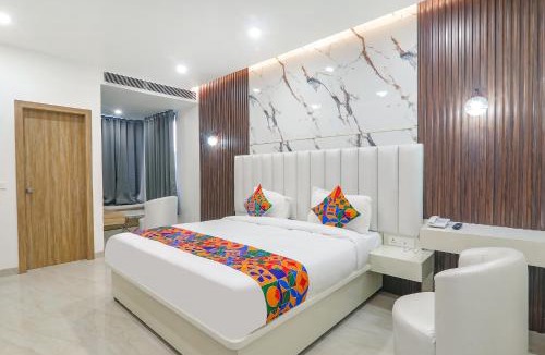 Gomti Nagar Hotel | FabHotel Impact