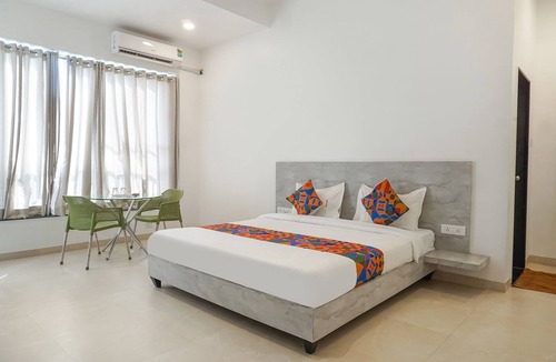 Jadhavwadi Hotel | Fabhotel Irra Executive