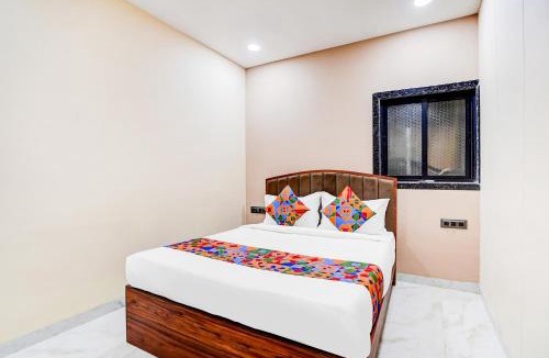 Goregaon West Hotel | FabHotel JK