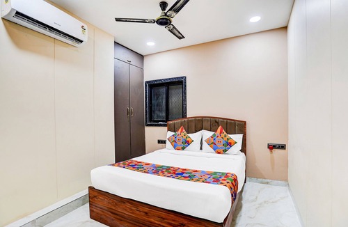 Goregaon West Hotel | Fabhotel Jk