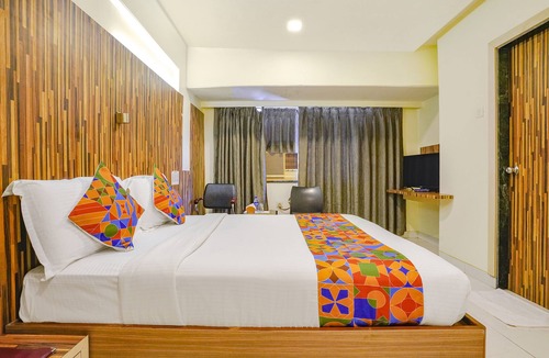 Vashi Hotel | FabHotel Kuber