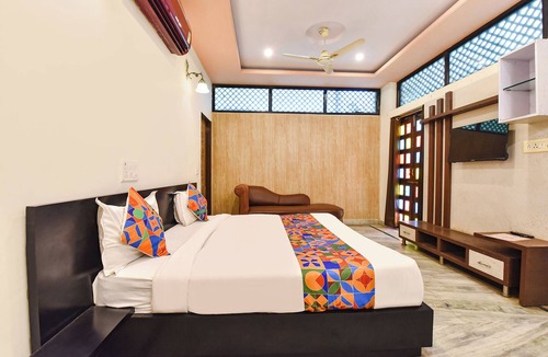 Amer Hotel | Fabhotel Moon Stone