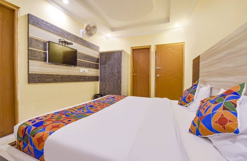 Landour Hotel | FabHotel Mountain View
