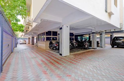 Thousand Lights Hotel | FabHotel Neha