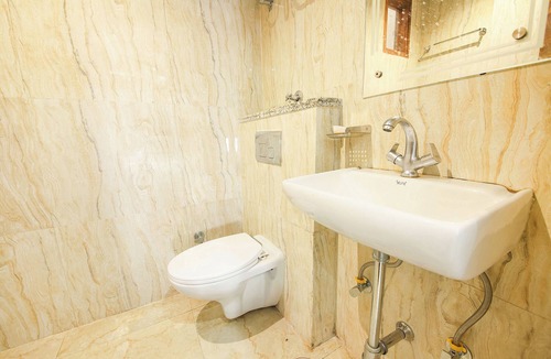 Rishikesh Hotel | Fabhotel Neu-Nest