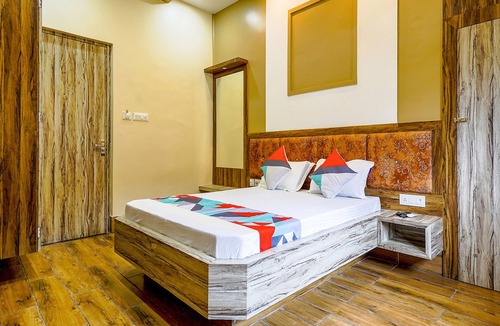 Ballygunge Hotel | FabHotel Quest