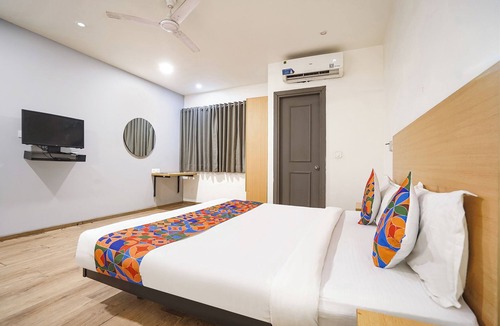 Baraula Hotel | Fabhotel Royale 49