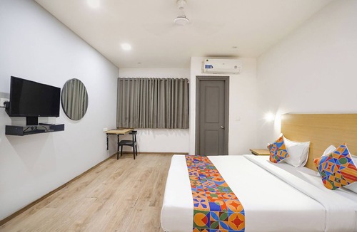 Baraula Hotel | Fabhotel Royale 49