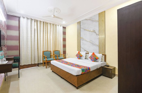 Sector 15 Hotel | Fabhotel Sager Inn