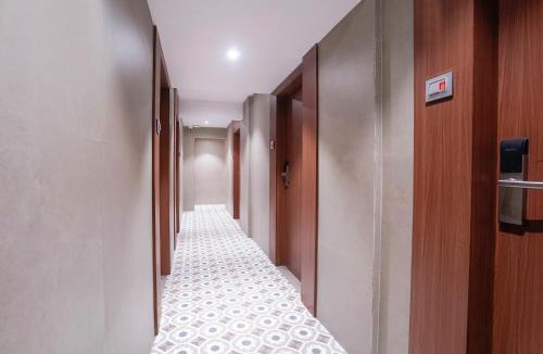 Vasai West Hotel | FabHotel Suruchi Homes