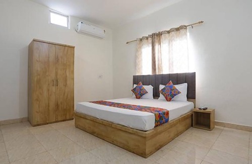 Bullawala Hotel | Fabhotel White Retreat Inn