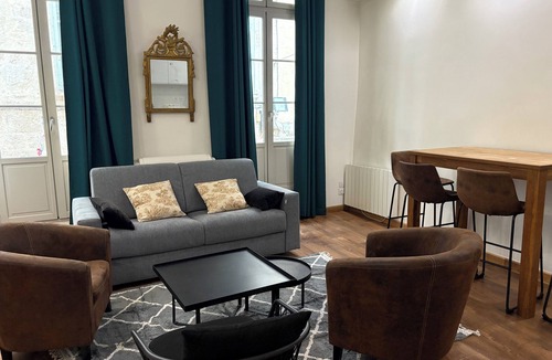 Montpellier City-Centre Apartment | Fabre museum, charming apartment, free parking.!
